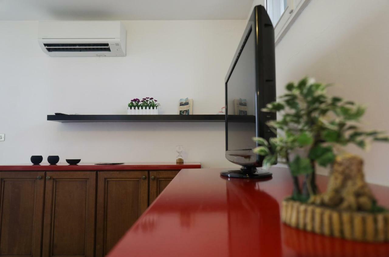 Welc-Om Panoramic Apartment Padova Luaran gambar